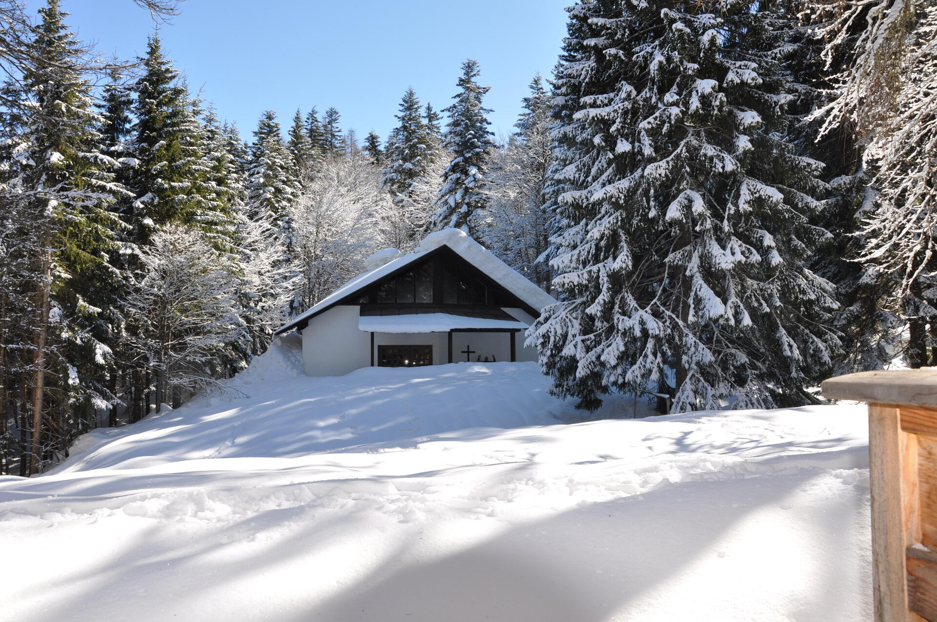 Kirche am Mendelpass